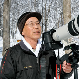 写真・文 河原秀之(かわはら ひでゆき) 昭和15年、北海道生まれ。深川市在住のアマチュアカメラマン。北海道写真協会会員で、平成17年から北海道の生き物たちを撮り続けている。深川市立病院などで写真を常設展示。生長の家相愛会員。
