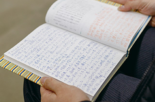 「他の研修生と喧嘩になってしまったときに、『日時計日記』に相手を讃嘆する言葉を書きました」