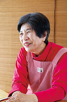 「フード・マイレージを考えて、できるだけ地元産の食材を買っています」