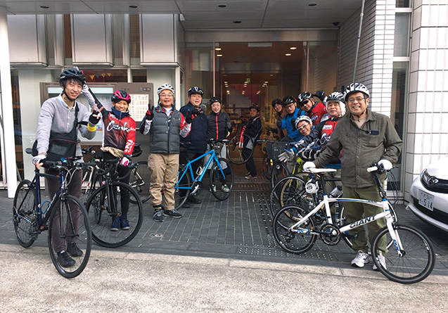 SNI自転車部のミニイベントの参加者らと