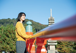 生長の家宇治別格本山近くの宇治川に掛かる橋にて