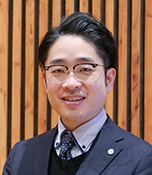 回答者:金沢健二 (生長の家光明実践委員)